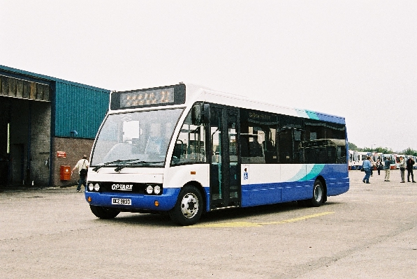 Optare Solo 1830 at Newtownabbey - September 2002