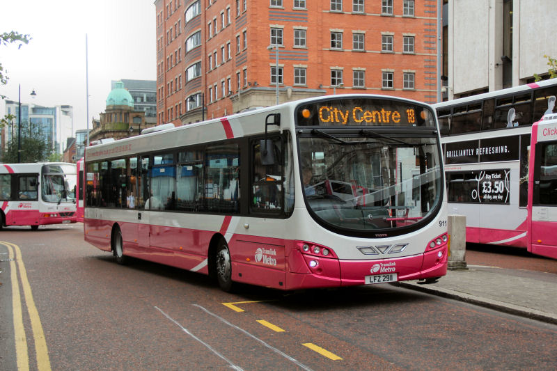 Volvo B7RLE/Wright 911 - DSW - Sep 2012 [ Martin Young ]