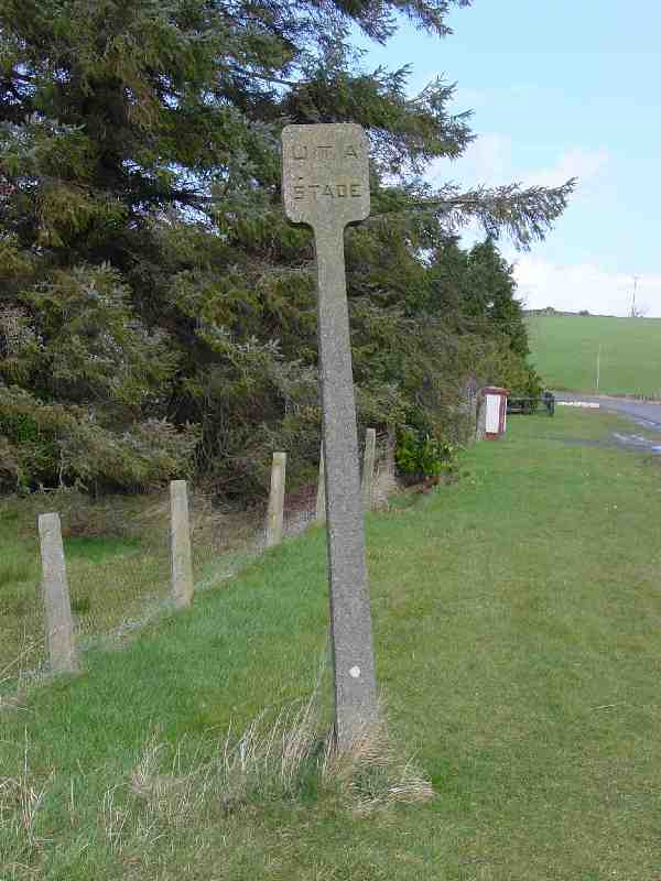 UTA tombstone stop near Ballynahinch - Mar 2002